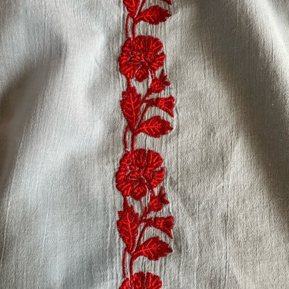 Liz Claiborne | Light Blue 100% Cotton Boho Blouse with Red Floral Embroidery - Picture 3 of 5